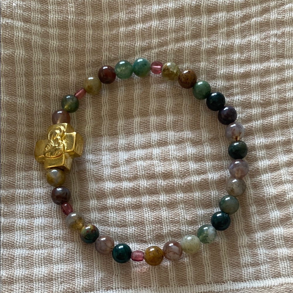 Virgin Mary 14k Gold Plated Bead & Garnet/Jasper Stretch Bracelet